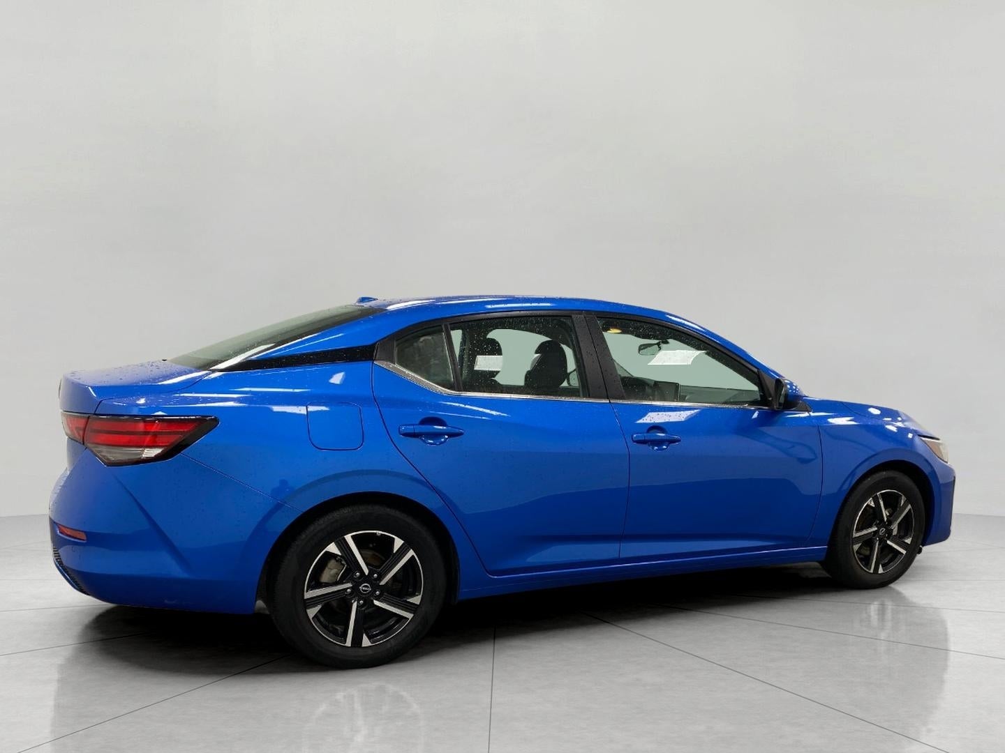 2025 Nissan Sentra SV CVT