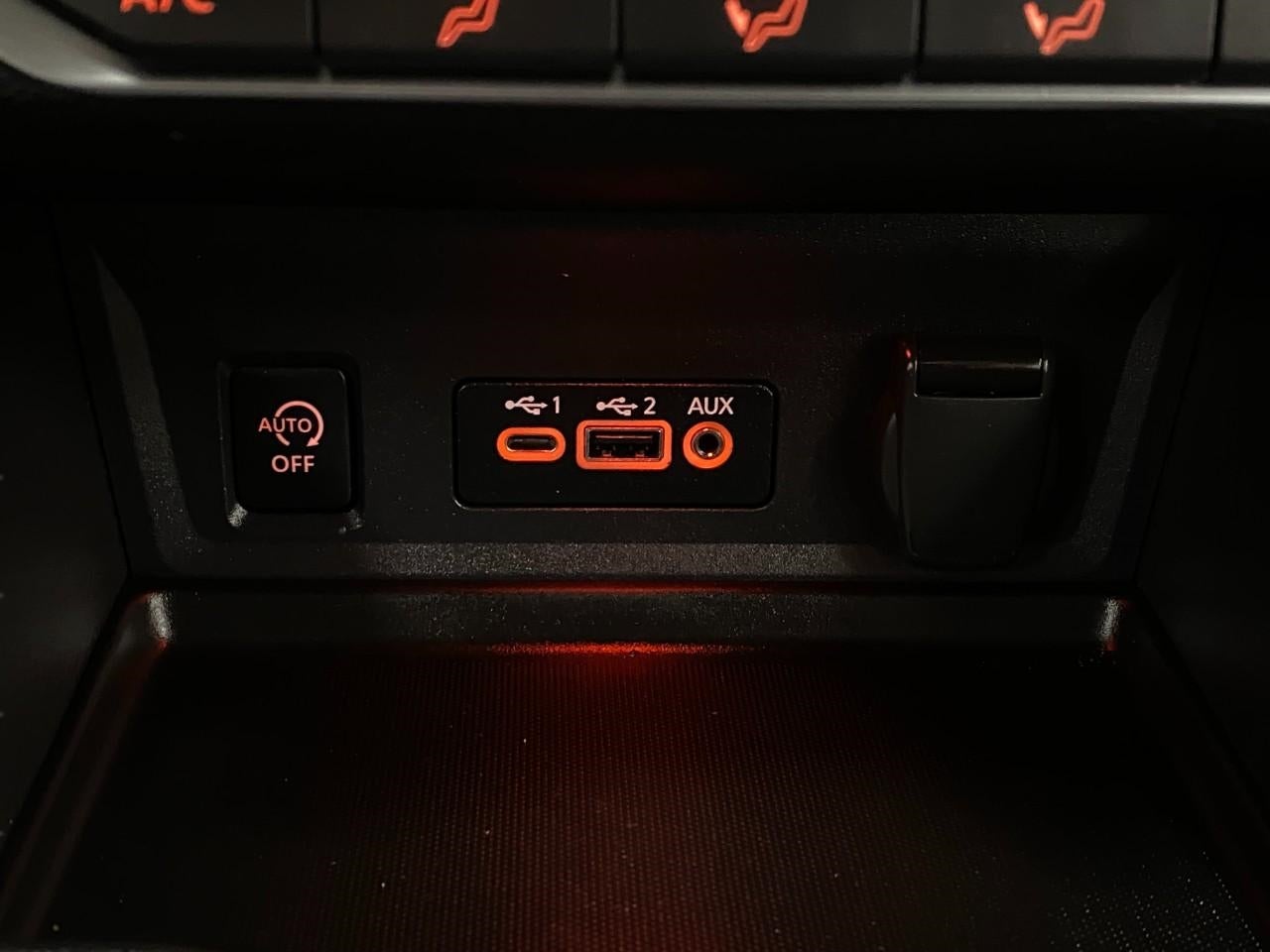 2025 Nissan Sentra SV CVT