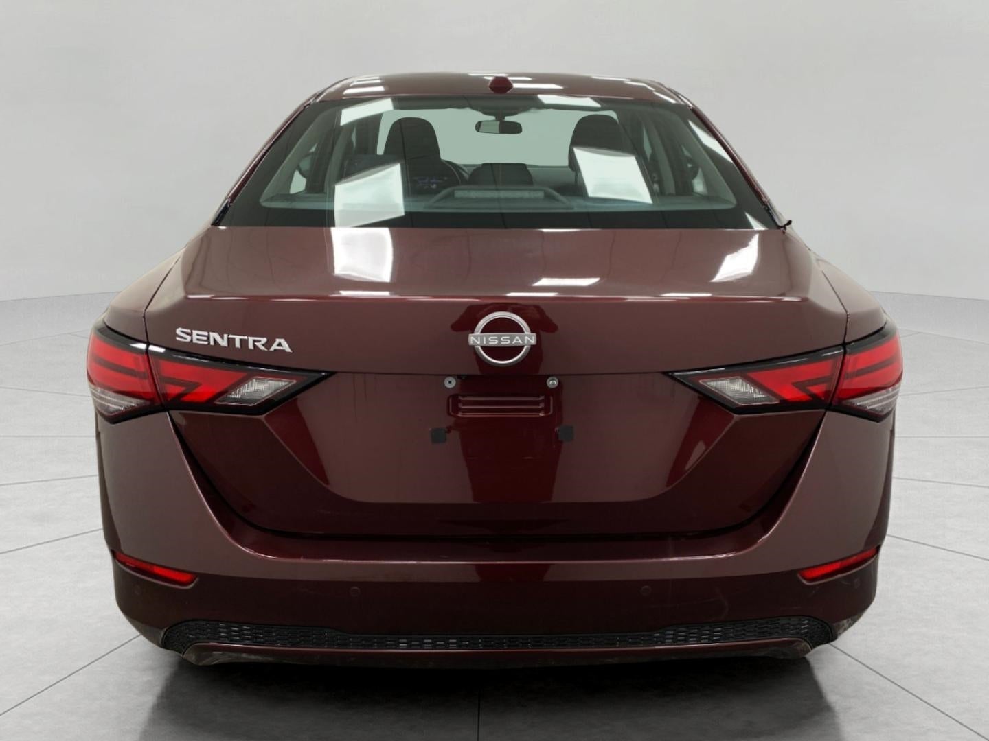 2025 Nissan Sentra SV CVT
