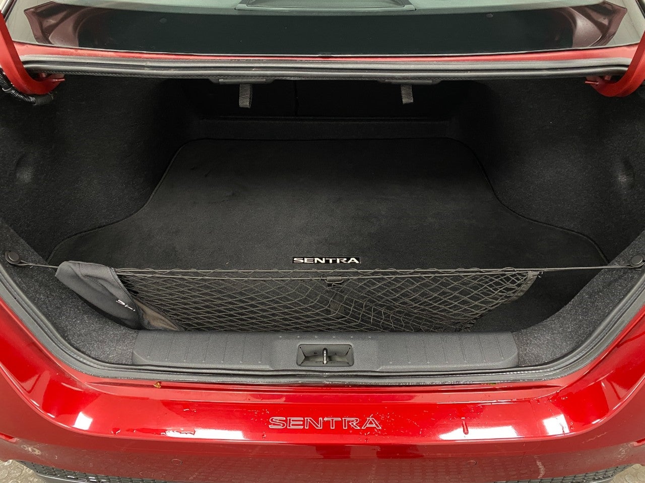 2022 Nissan Sentra SR CVT