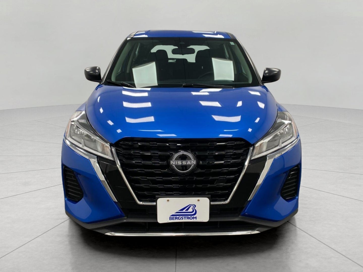 2024 Nissan Kicks S FWD