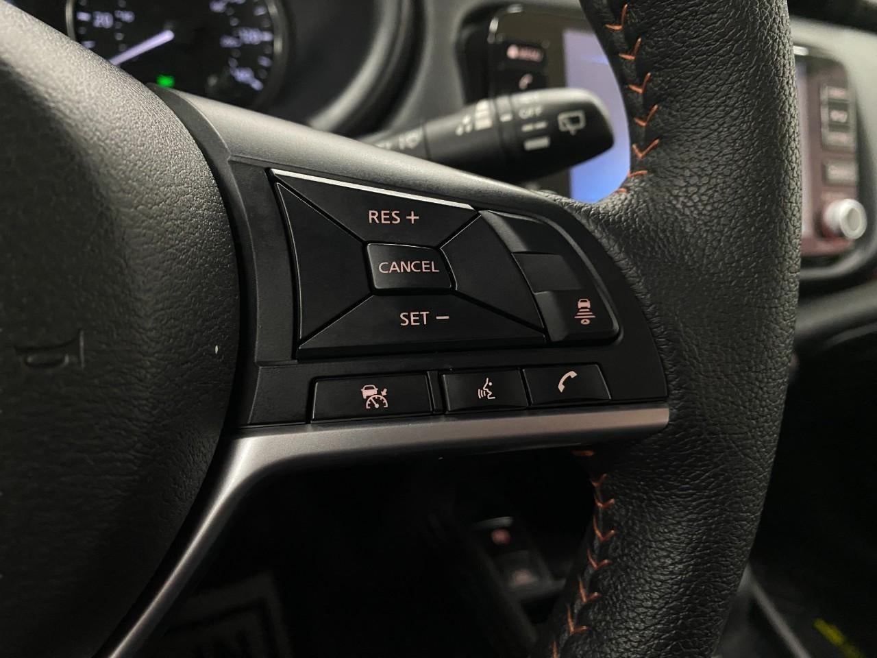 2024 Nissan Kicks SR FWD