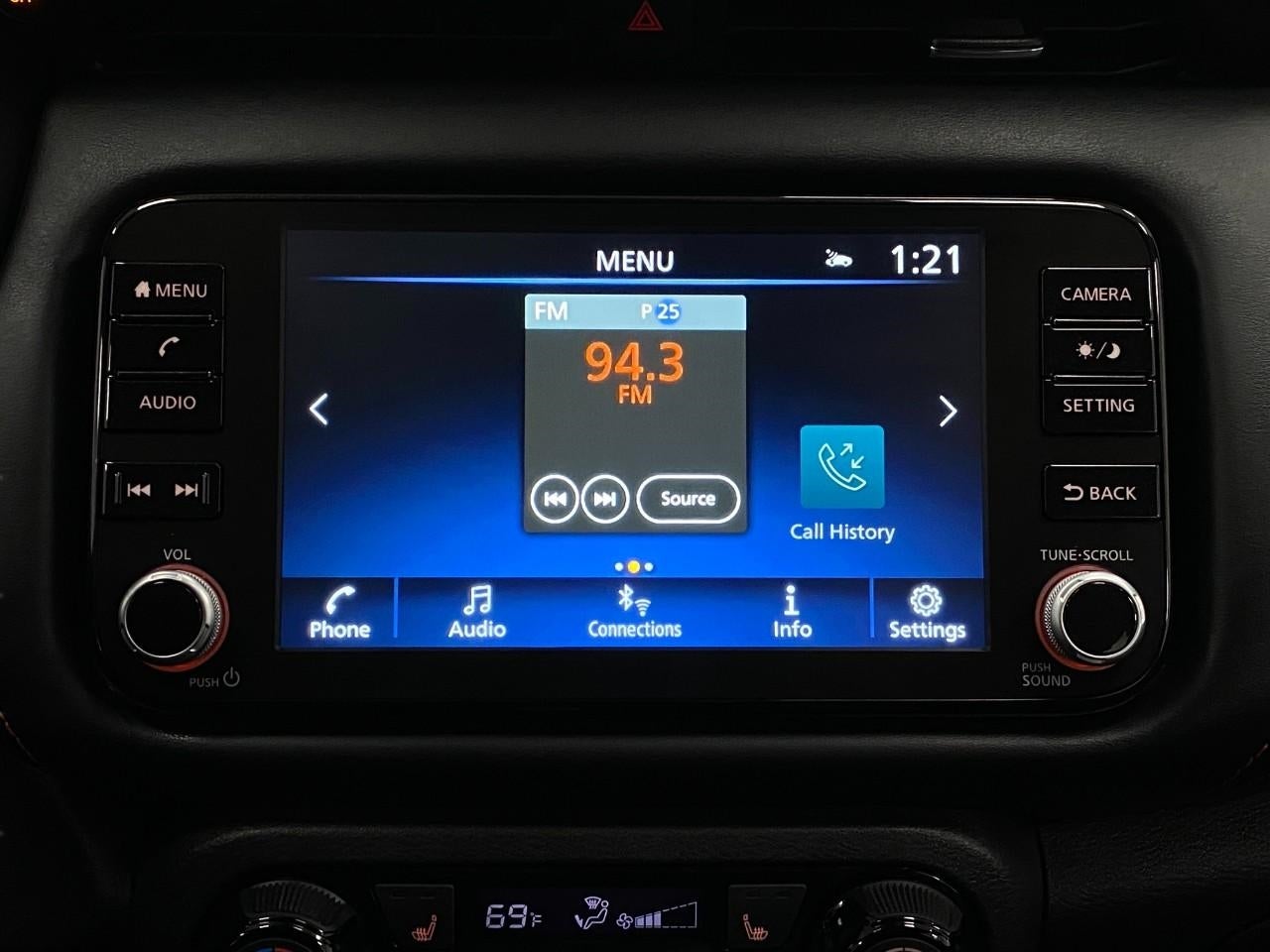 2024 Nissan Kicks SR FWD