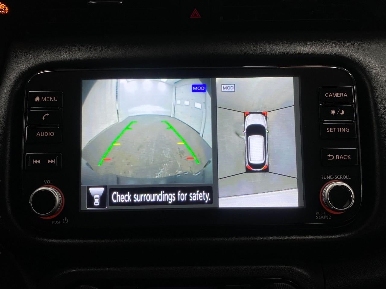 2023 Nissan Kicks SR FWD