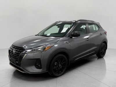 2023 Nissan Kicks SR FWD
