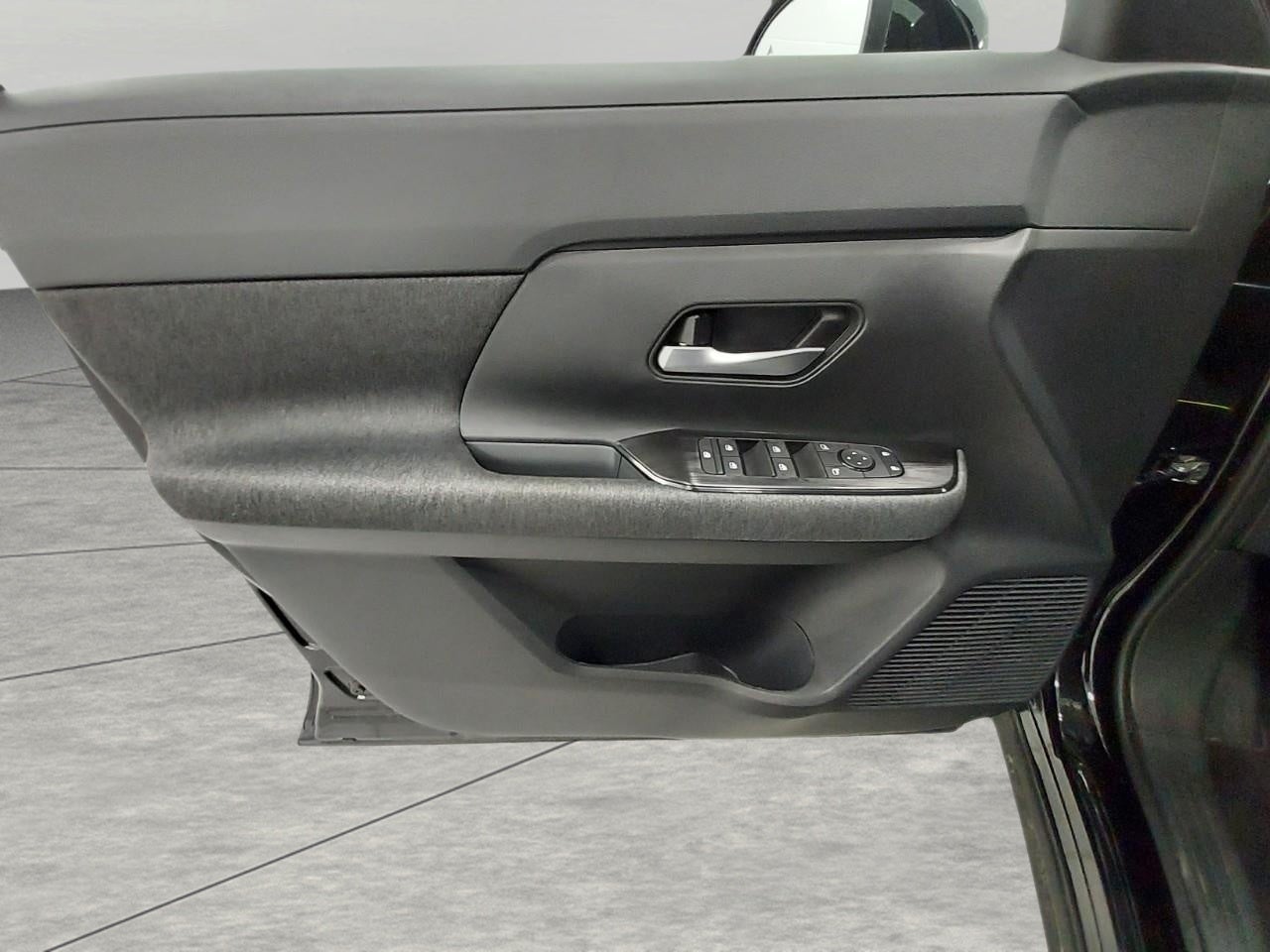 2026 Nissan Kicks SV AWD