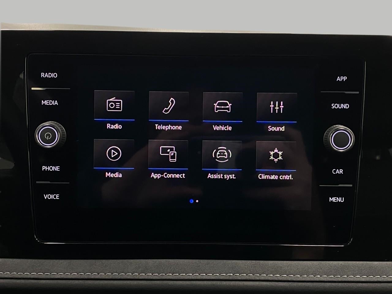 2026 Volkswagen Taos SE Black 4MOTION