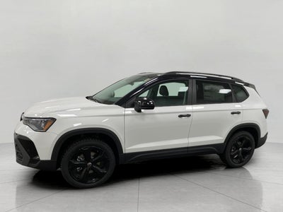 2026 Volkswagen Taos SE Black 4MOTION