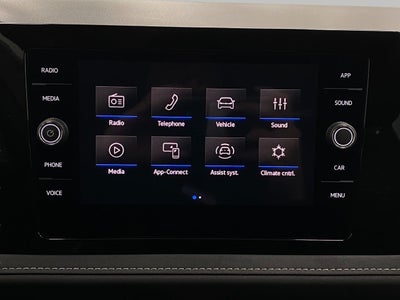 2026 Volkswagen Taos SE Black 4MOTION