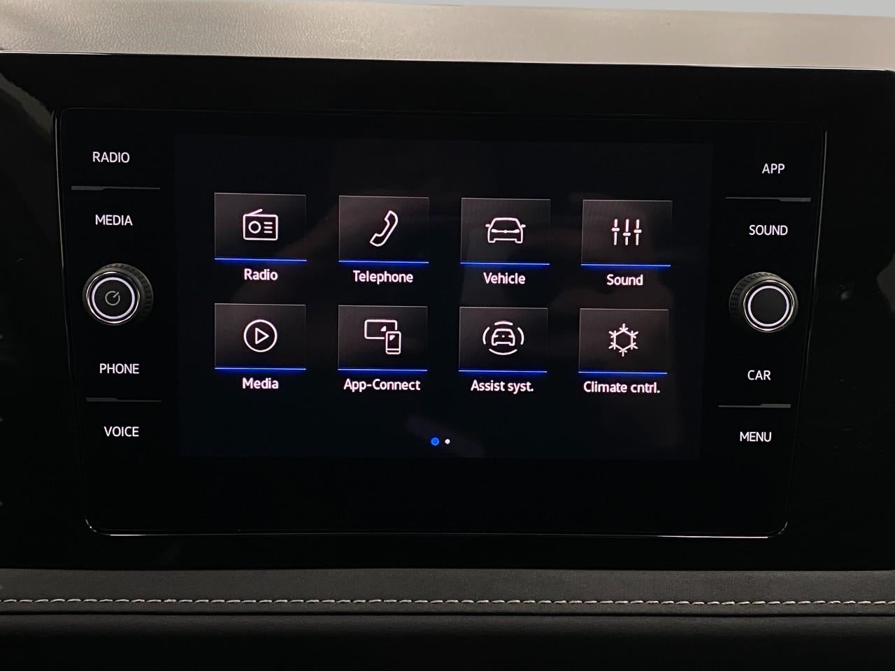 2026 Volkswagen Taos SE Black 4MOTION