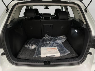 2026 Volkswagen Taos SE Black 4MOTION