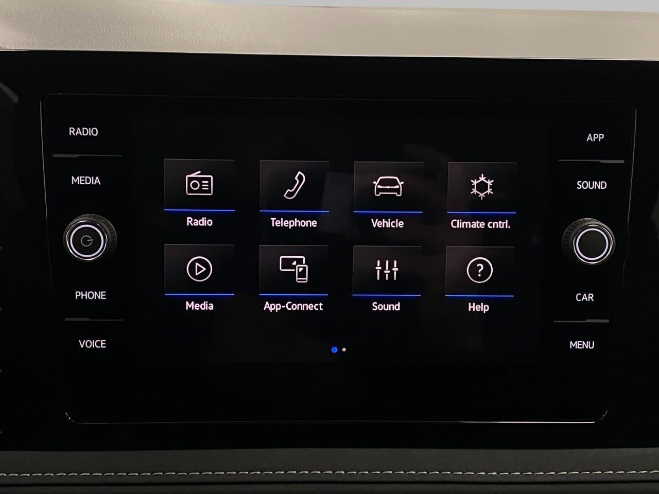2026 Volkswagen Taos SE Black 4MOTION