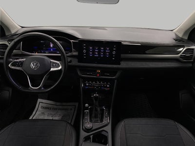 2025 Volkswagen Taos SE Black 4MOTION