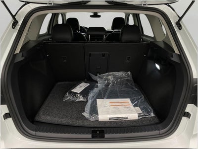 2026 Volkswagen Taos SE Black 4MOTION