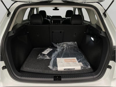 2026 Volkswagen Taos SE Black 4MOTION