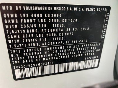 2026 Volkswagen Taos SE Black 4MOTION