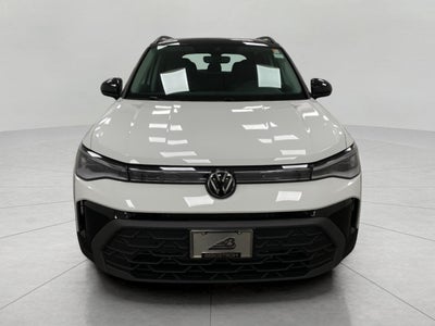 2026 Volkswagen Taos SE Black 4MOTION