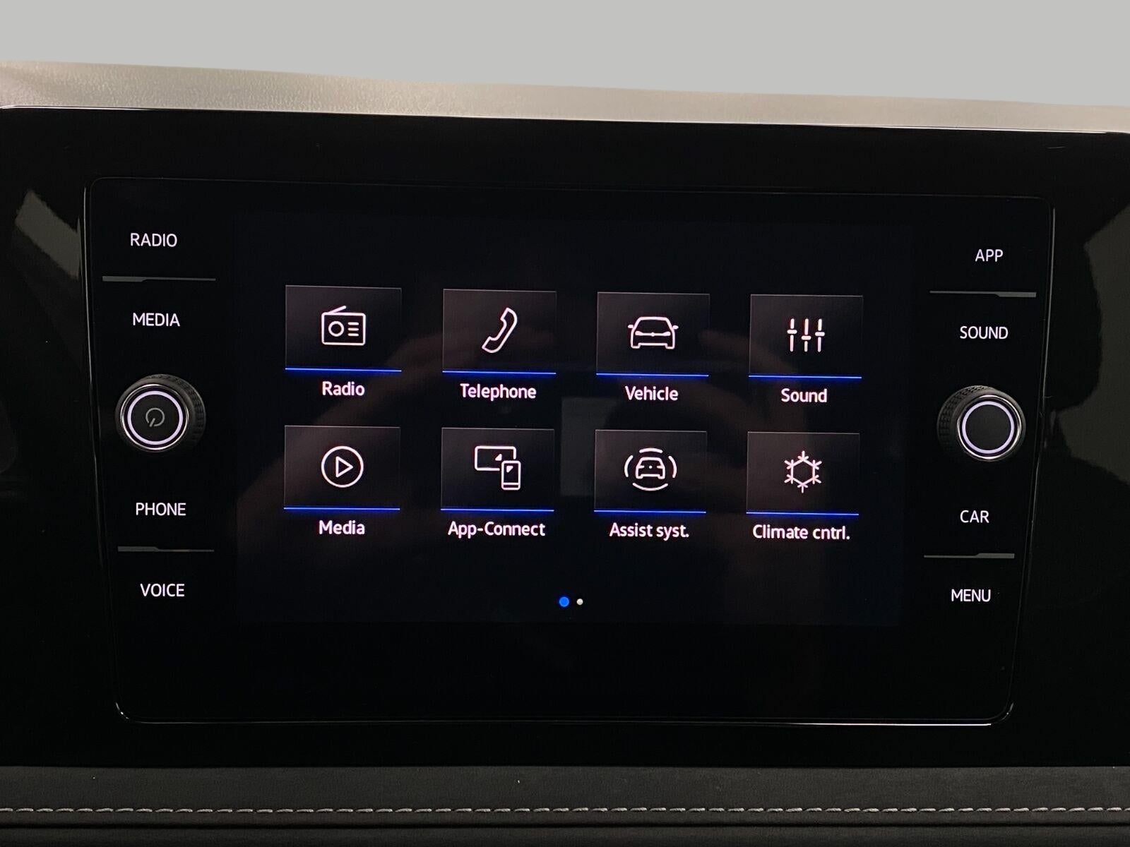 2027 Volkswagen Taos SE Black 4MOTION