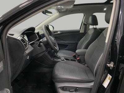 2027 Volkswagen Taos SE Black 4MOTION