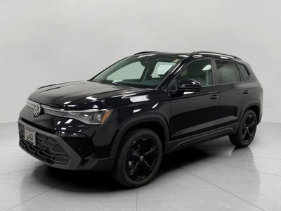 2027 Volkswagen Taos SE Black 4MOTION