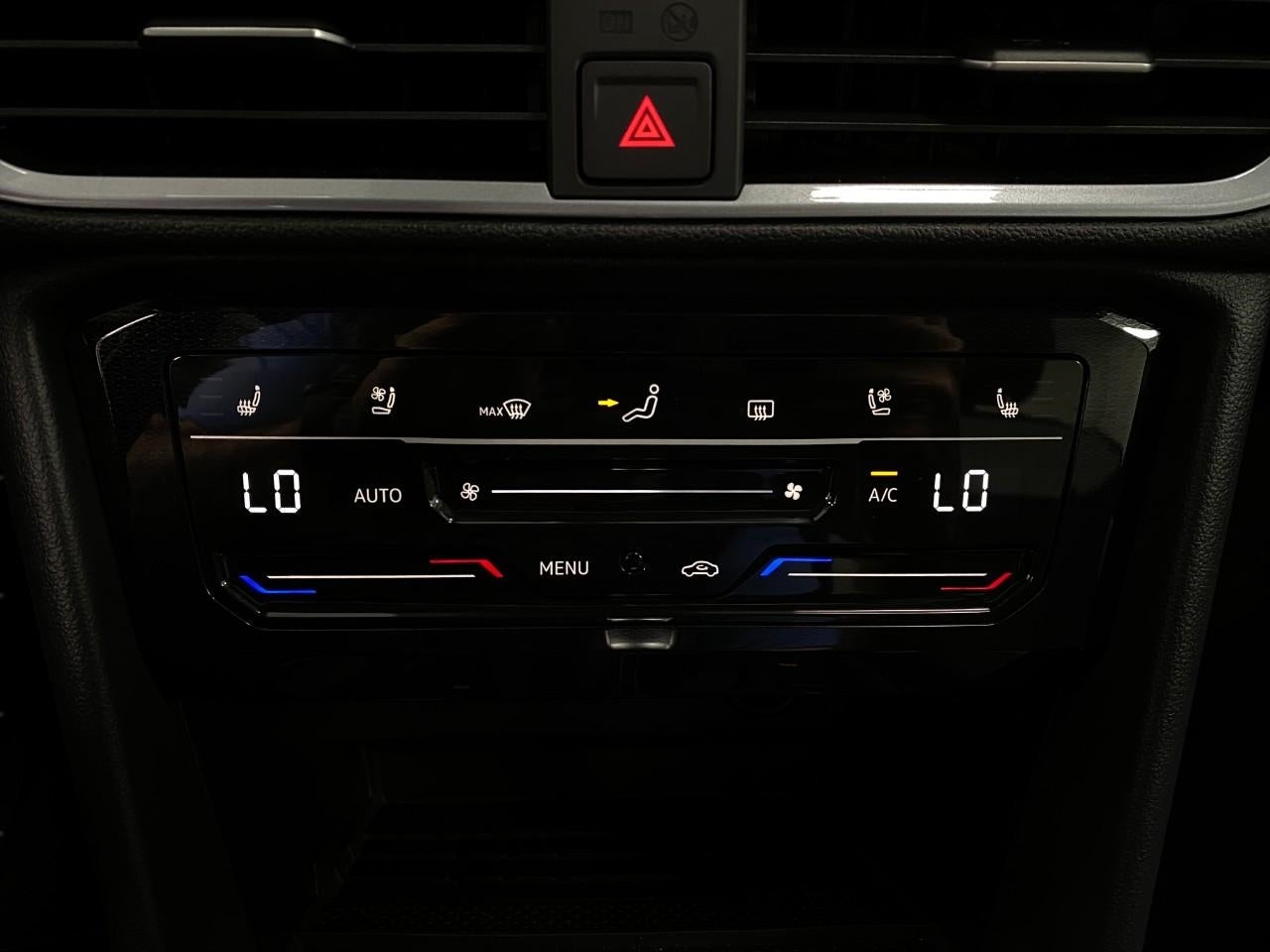 2026 Volkswagen Taos SEL 4MOTION