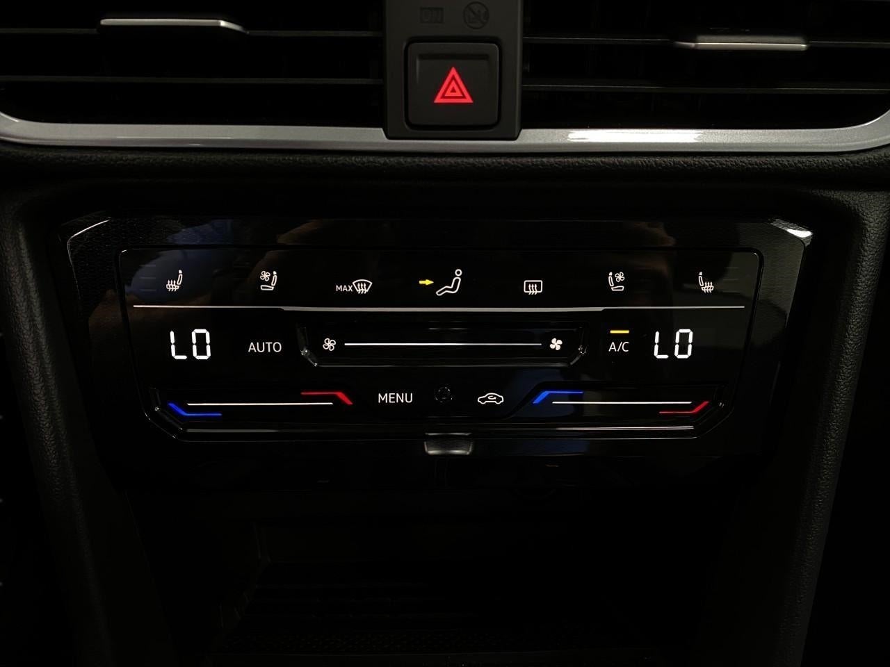 2026 Volkswagen Taos SEL 4MOTION
