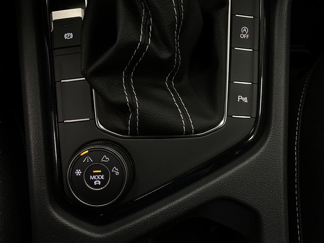 2026 Volkswagen Taos SEL 4MOTION