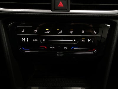 2026 Volkswagen Taos SEL 4MOTION