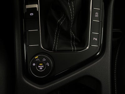 2026 Volkswagen Taos SEL 4MOTION