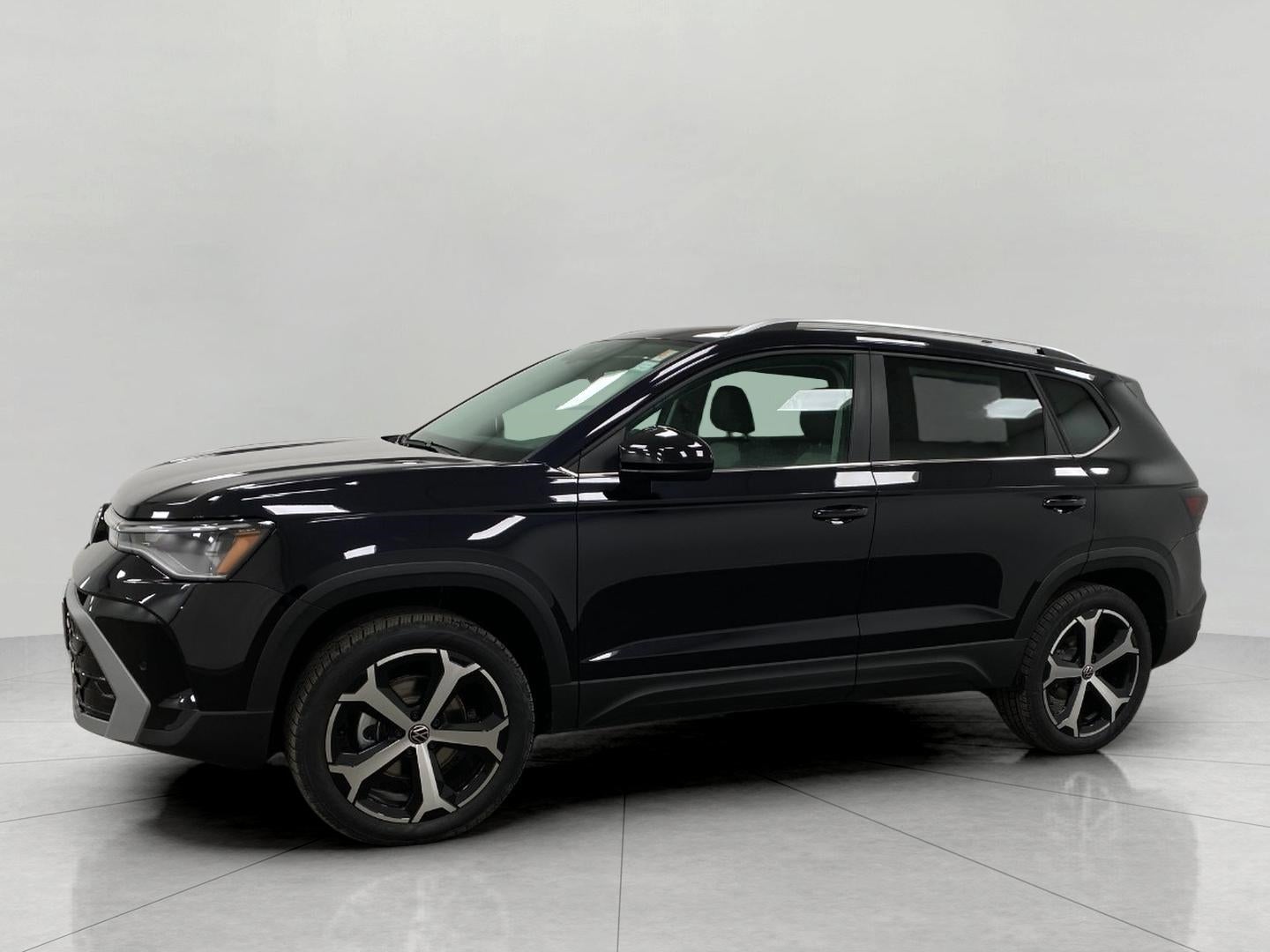 2026 Volkswagen Taos SEL 4MOTION