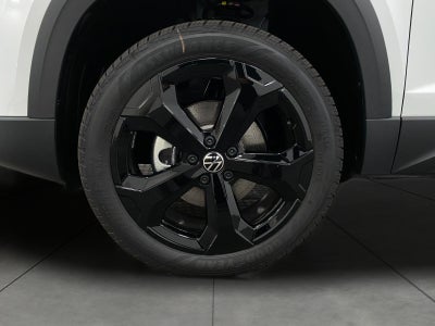 2027 Volkswagen Taos SEL 4MOTION