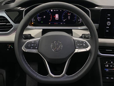 2027 Volkswagen Taos SEL 4MOTION