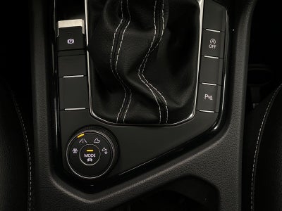2027 Volkswagen Taos SEL 4MOTION