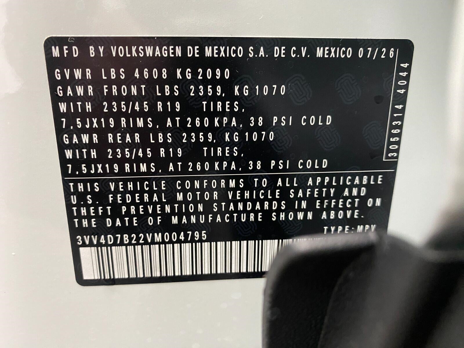 2027 Volkswagen Taos SEL 4MOTION