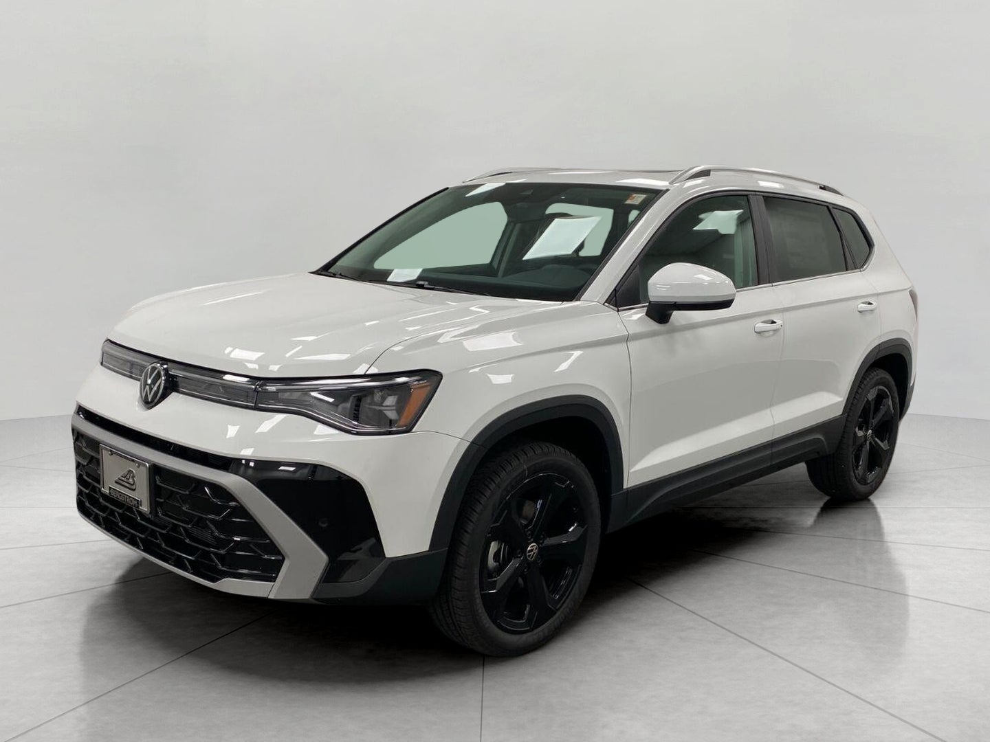 2027 Volkswagen Taos SEL 4MOTION