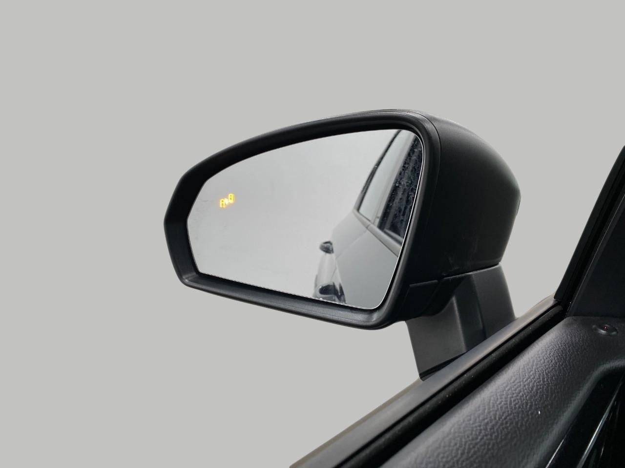 2025 Volkswagen Taos S 4MOTION