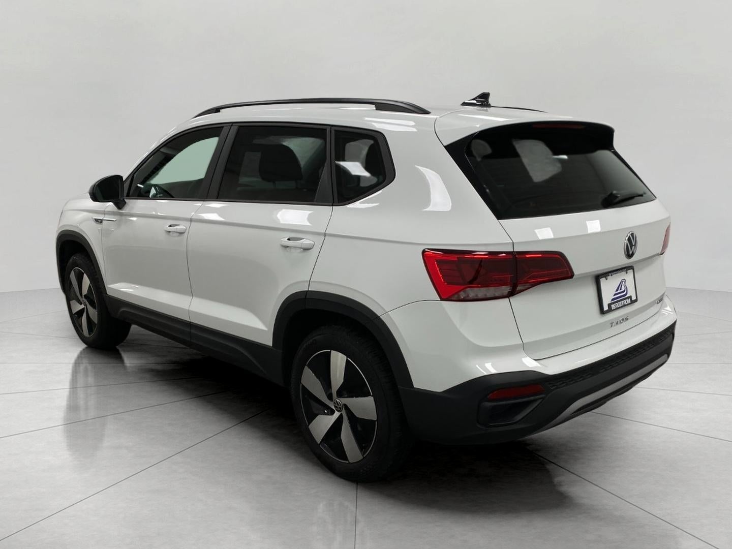 2024 Volkswagen Taos S 4MOTION