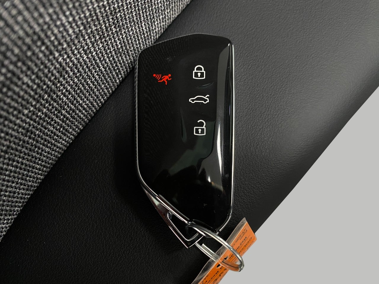 2025 Volkswagen Tiguan 2.0T S 4MOTION