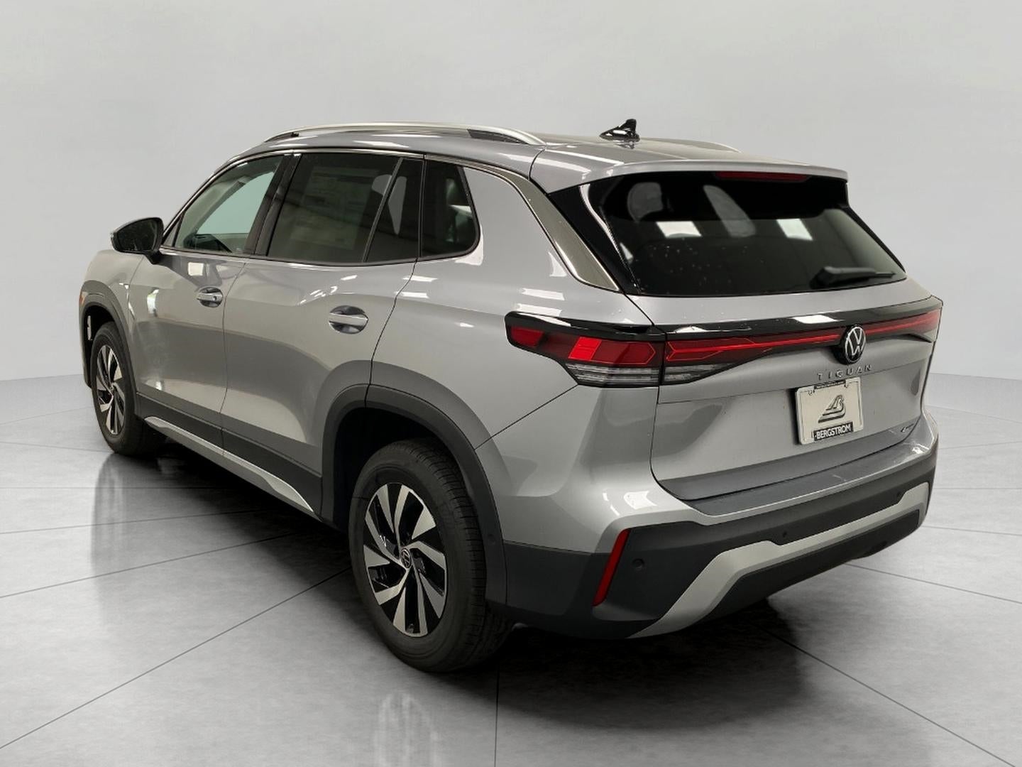 2025 Volkswagen Tiguan 2.0T S 4MOTION