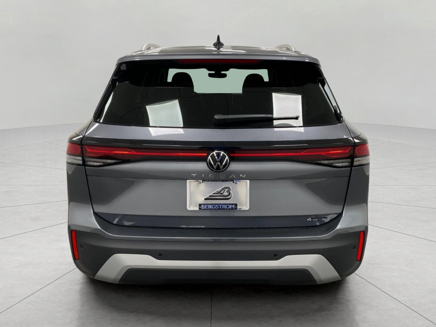 2026 Volkswagen Tiguan S 4MOTION