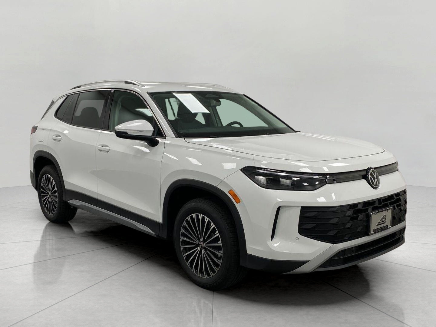 2026 Volkswagen Tiguan S 4MOTION