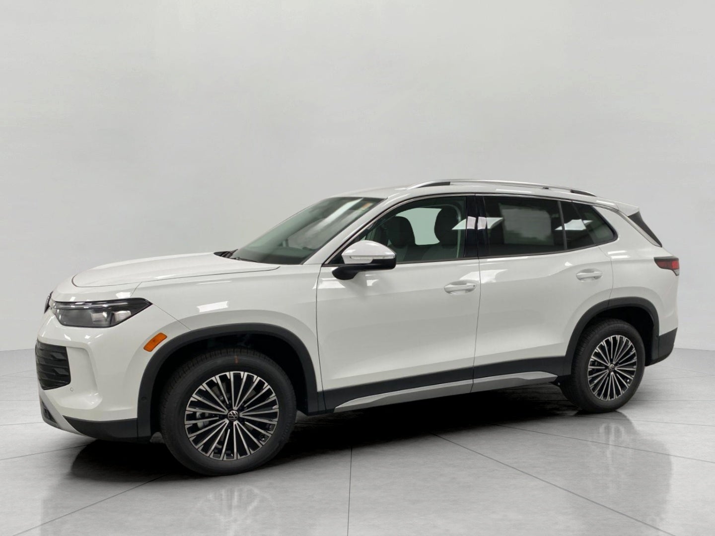2026 Volkswagen Tiguan S 4MOTION