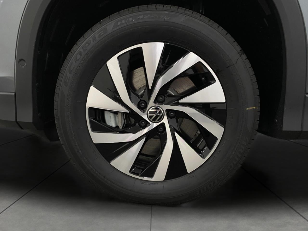 2026 Volkswagen Tiguan S 4MOTION