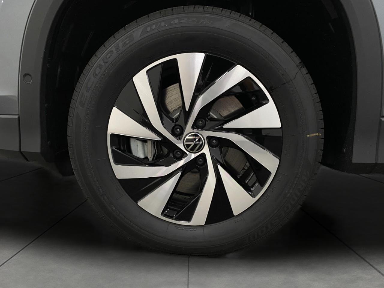 2026 Volkswagen Tiguan S 4MOTION