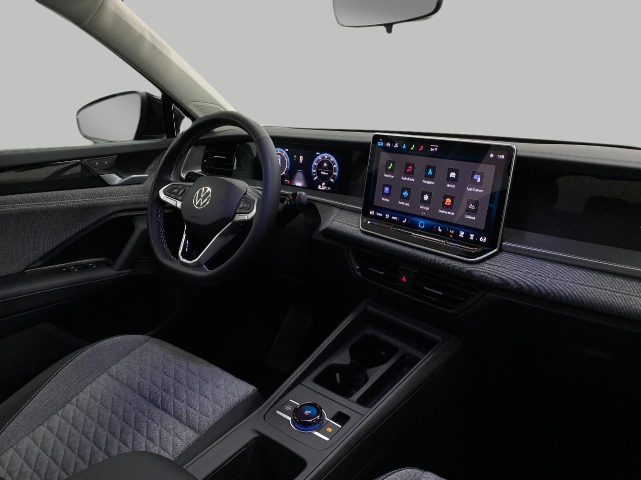 2025 Volkswagen Tiguan 2.0T S 4MOTION