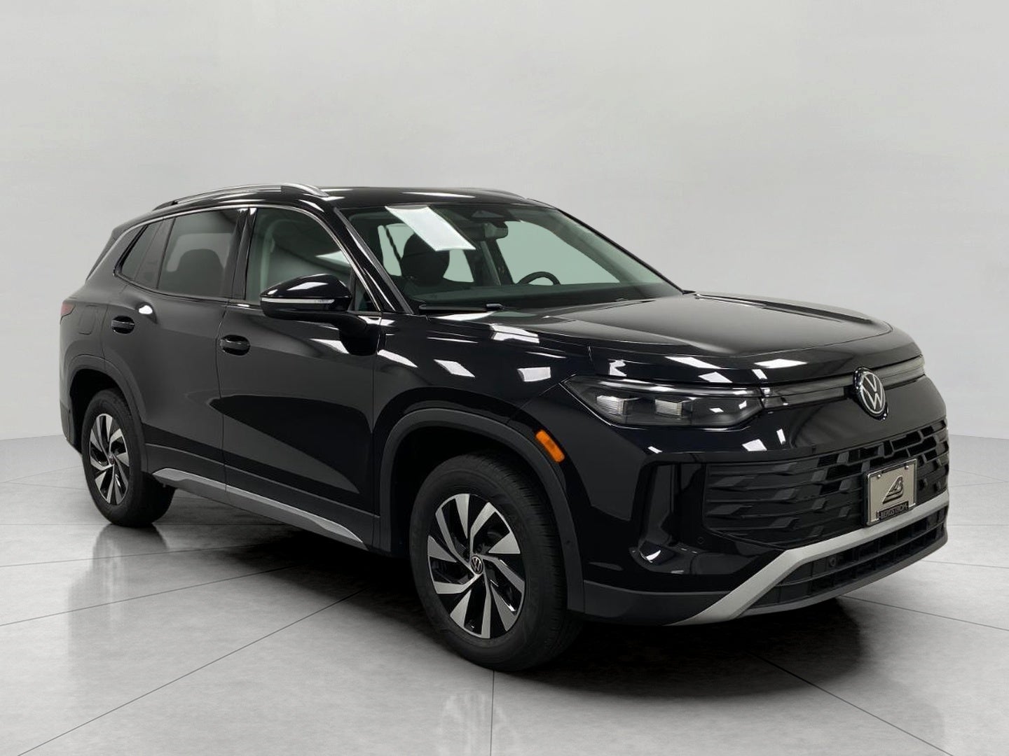 2026 Volkswagen Tiguan S 4MOTION
