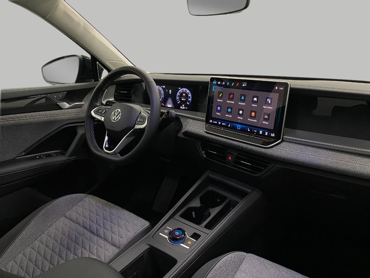 2025 Volkswagen Tiguan 2.0T S 4MOTION