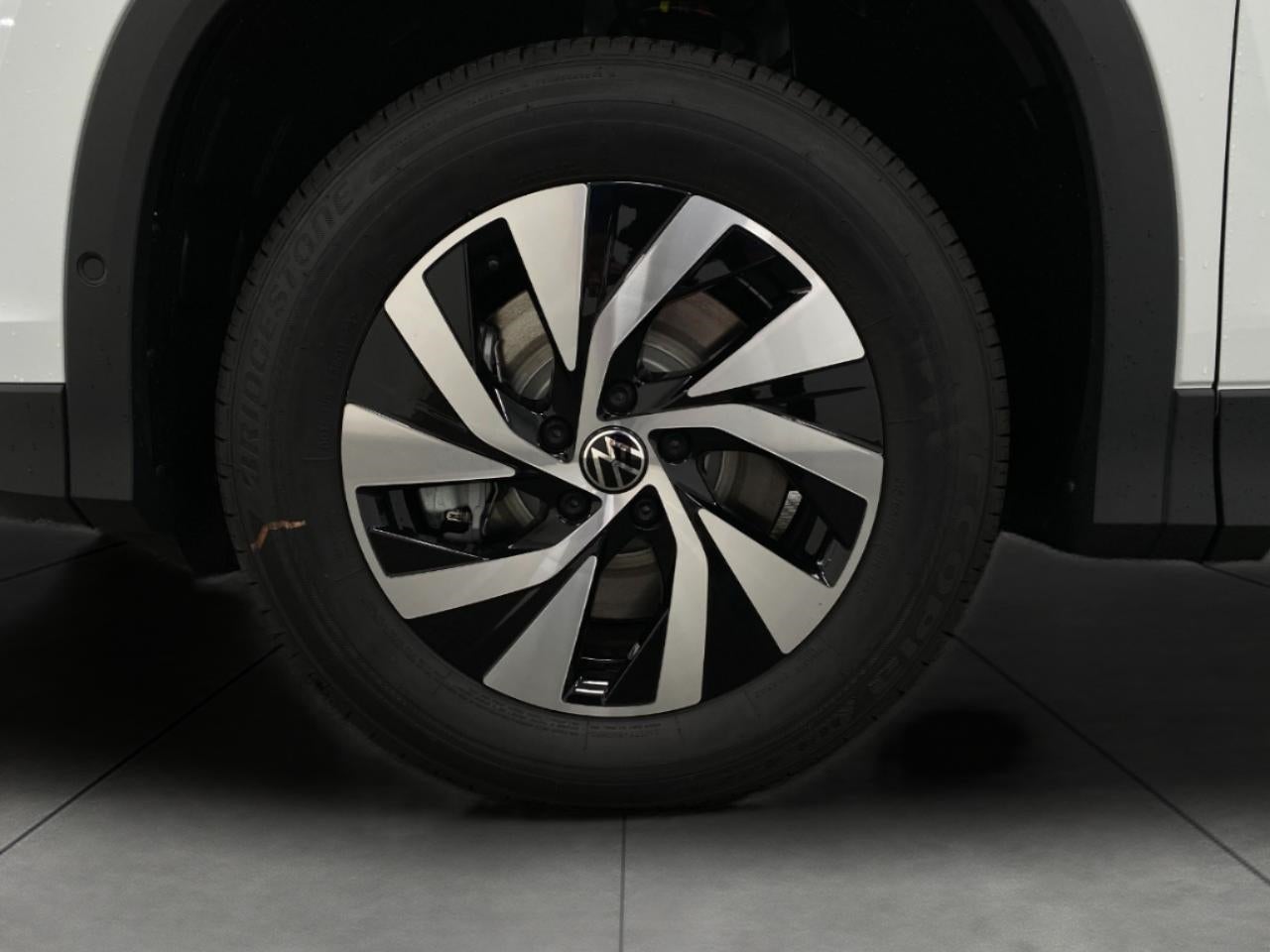 2025 Volkswagen Tiguan 2.0T S 4MOTION