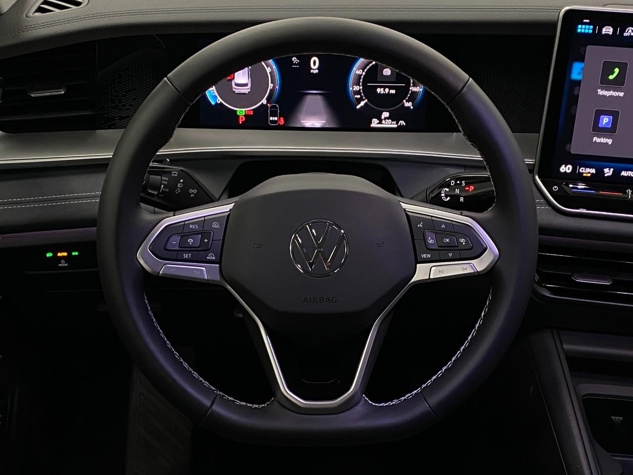 2025 Volkswagen Tiguan 2.0T SE 4MOTION