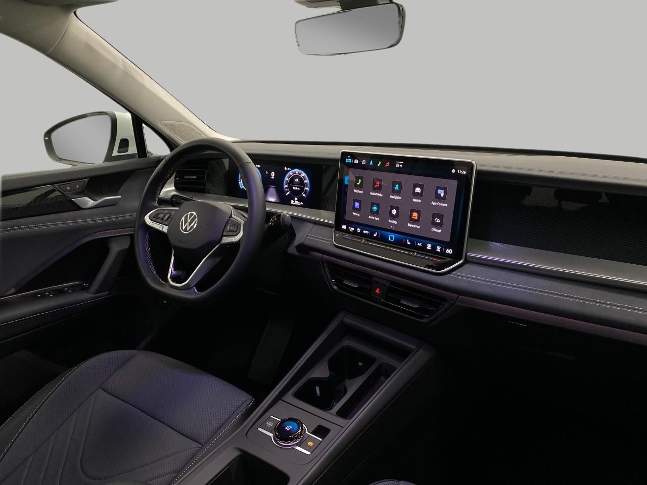 2025 Volkswagen Tiguan 2.0T SE 4MOTION